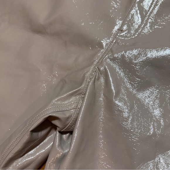 NWT Abercrombie & Fitch Curve Love Vegan Leather 90s Straight Pant Tan Size 24 L - Picture 6 of 14